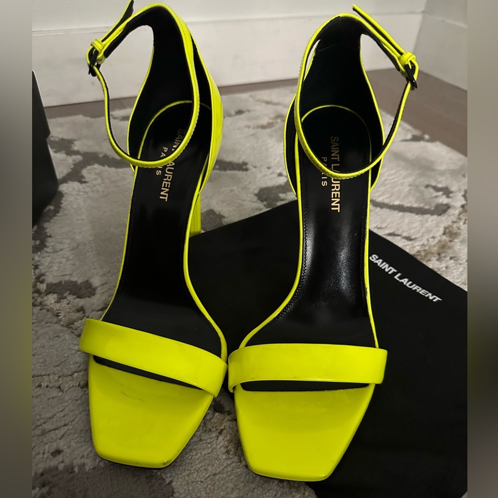 *AUTHENTIC* SAINT LAURENT VERNICE HEELS